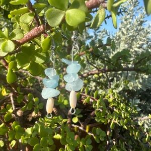 Elegant Blue and Cream Dangle Earrings